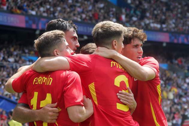 Espanya celebració gol Uzbekistan JJOO / Foto: EFE Espanya celebració gol Uzbekistan JJOO / Foto: EFE
