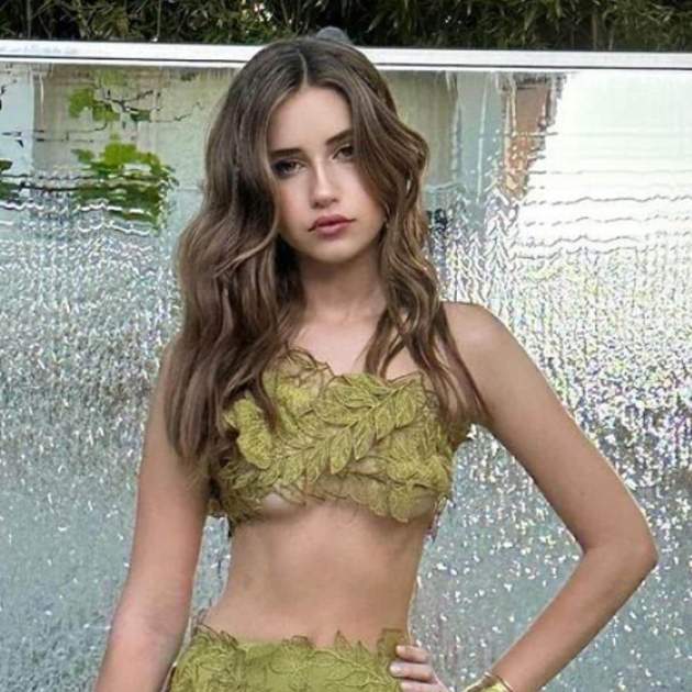 Savannah Hennessy Savannah Hennessy