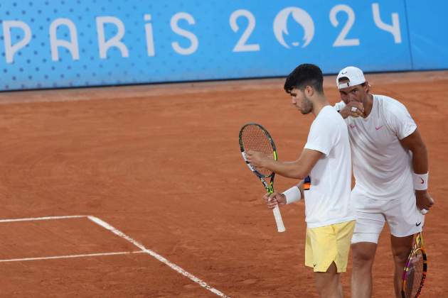 Rafa Nadal Carlos Alcaraz Juegos Olímpicos Pariera 2024 / Foto: EFE Rafa Nadal Carlos Alcaraz Juegos Olímpicos Pariera 2024 / Foto: EFE