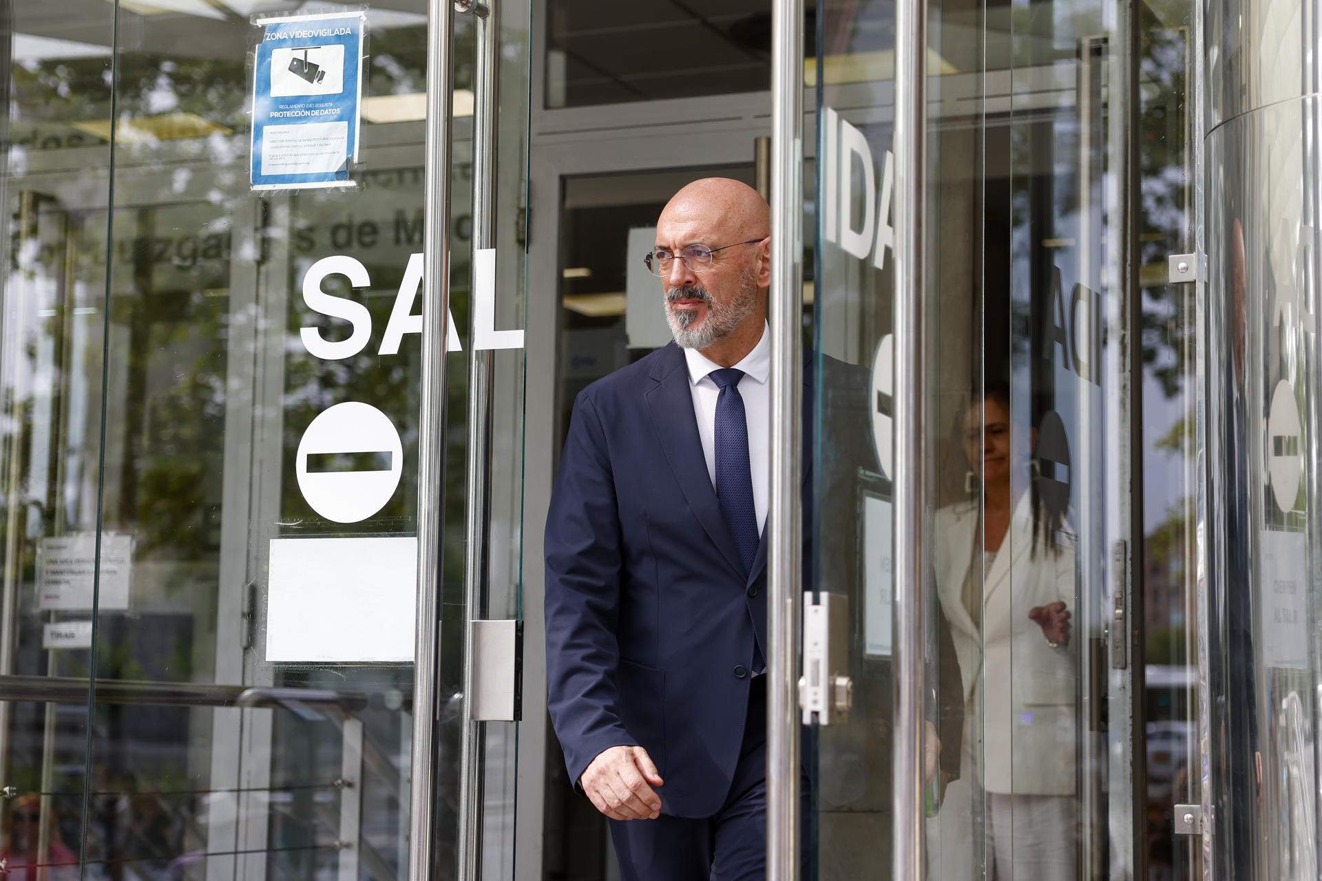 El rector de la Universidad Complutense niega irregularidades de Begoña Gómez