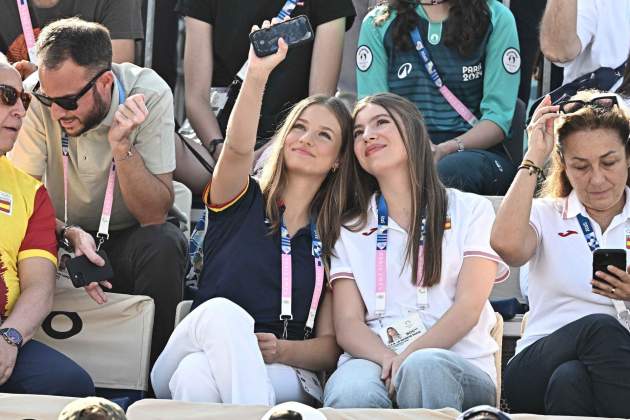 Elionor i Sofia selfie / GTRES Elionor i Sofia selfie / GTRES