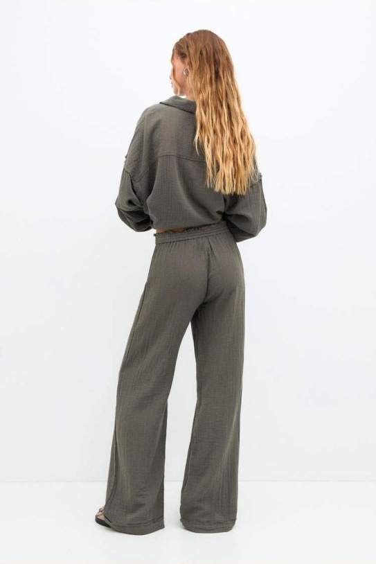 Pantalons rústics desflecado