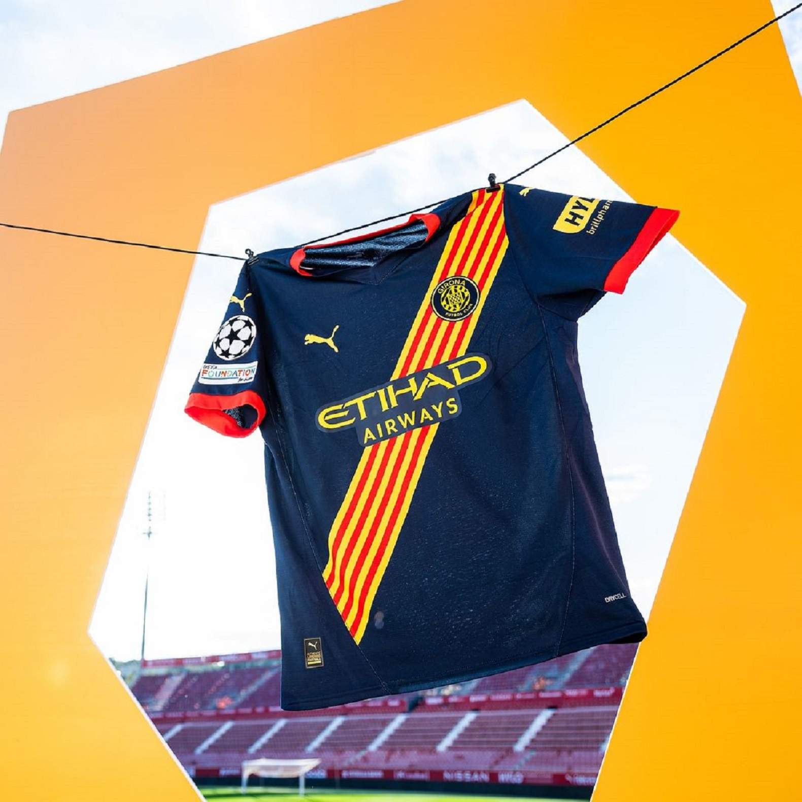 El Girona eleva la 'senyera' a Europa