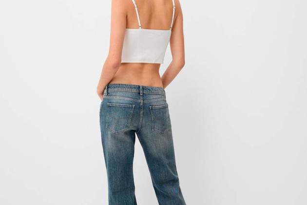 Jeans bootcut low waist Jeans bootcut low waist