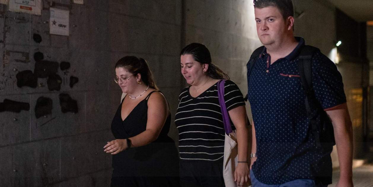 Las juventudes de ERC avalan la investidura de Illa con un "sí" crítico ...