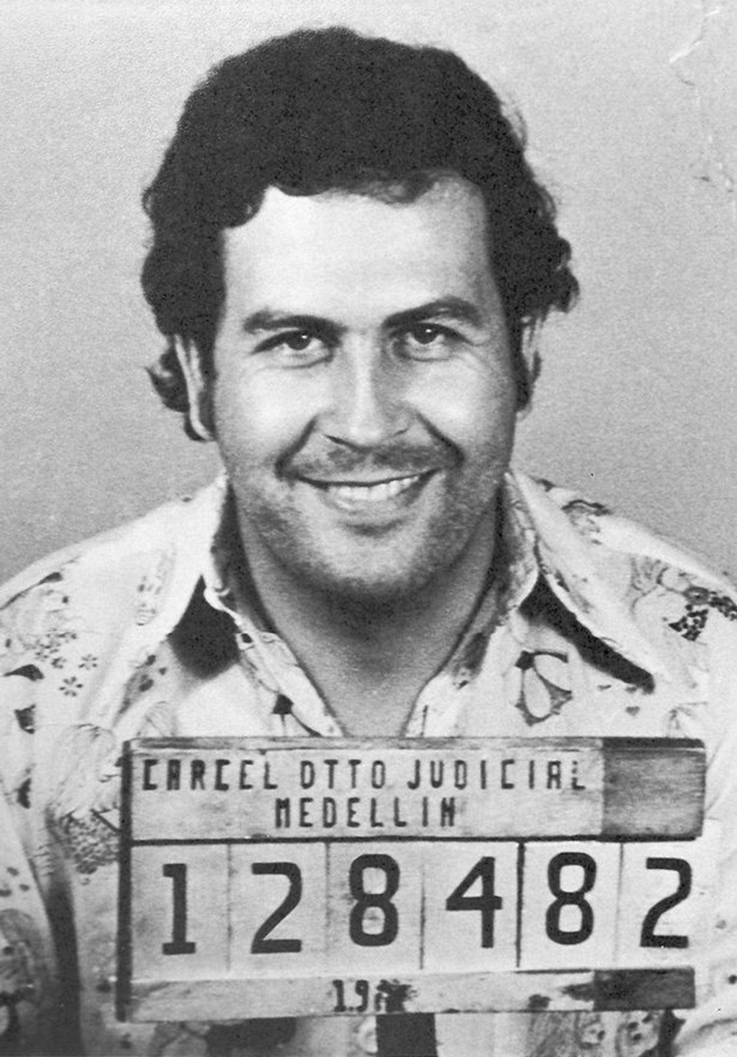 ¿El fin de los souvenirs de Pablo Escobar? Colombia debate la prohibición de los recuerdos del narcotraficante