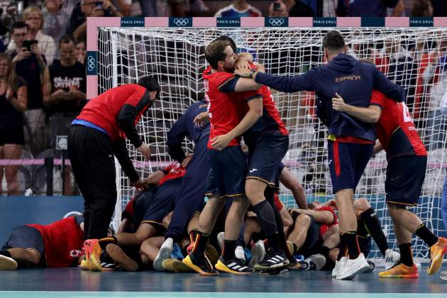 Espanya es classifica per semis d'handbol foto EFE Espanya es classifica per semis d'handbol foto EFE