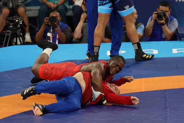 Mijaín López accion Juegos Olimpicos París EFE Mijaín López accion Juegos Olimpicos París EFE