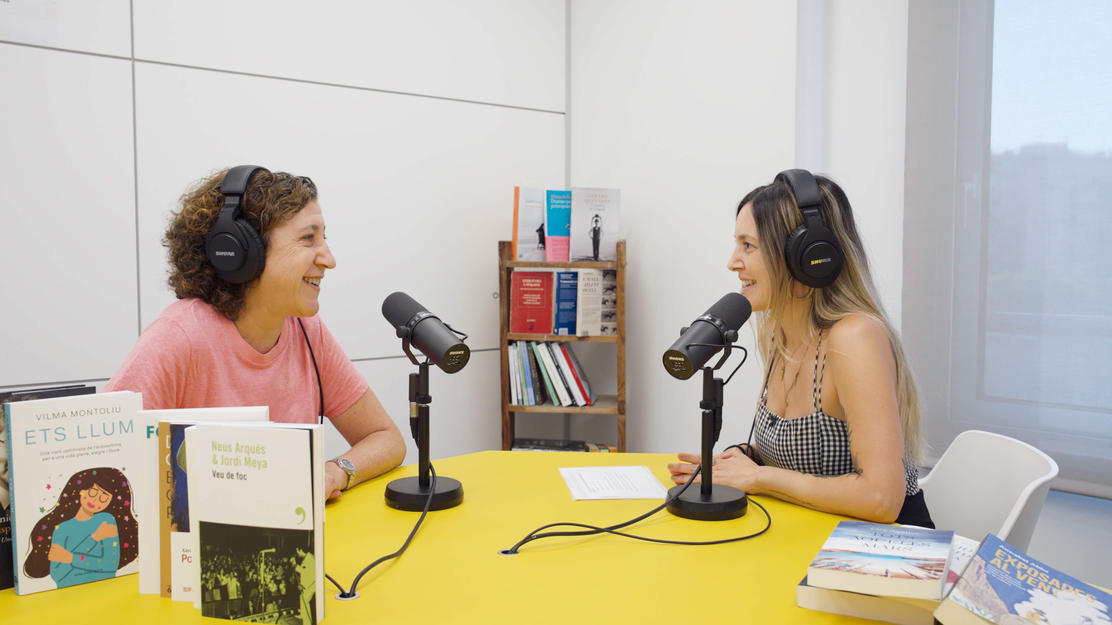 Pilar Maurell: "Si has leído 100 páginas de un libro y no te ha enganchado, déjalo"d