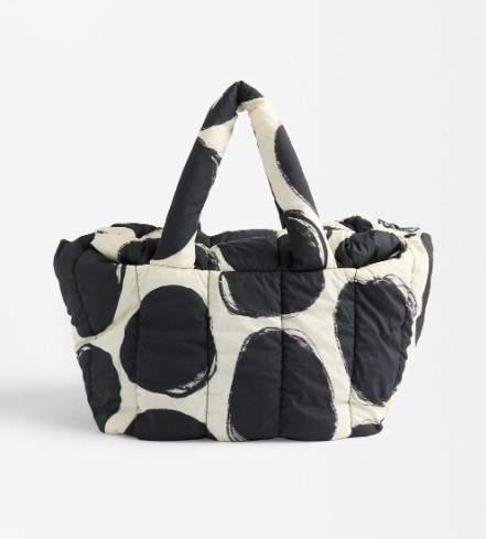 Ens emportem la bossa shopper de pigues de Parfois sense mirar el preu