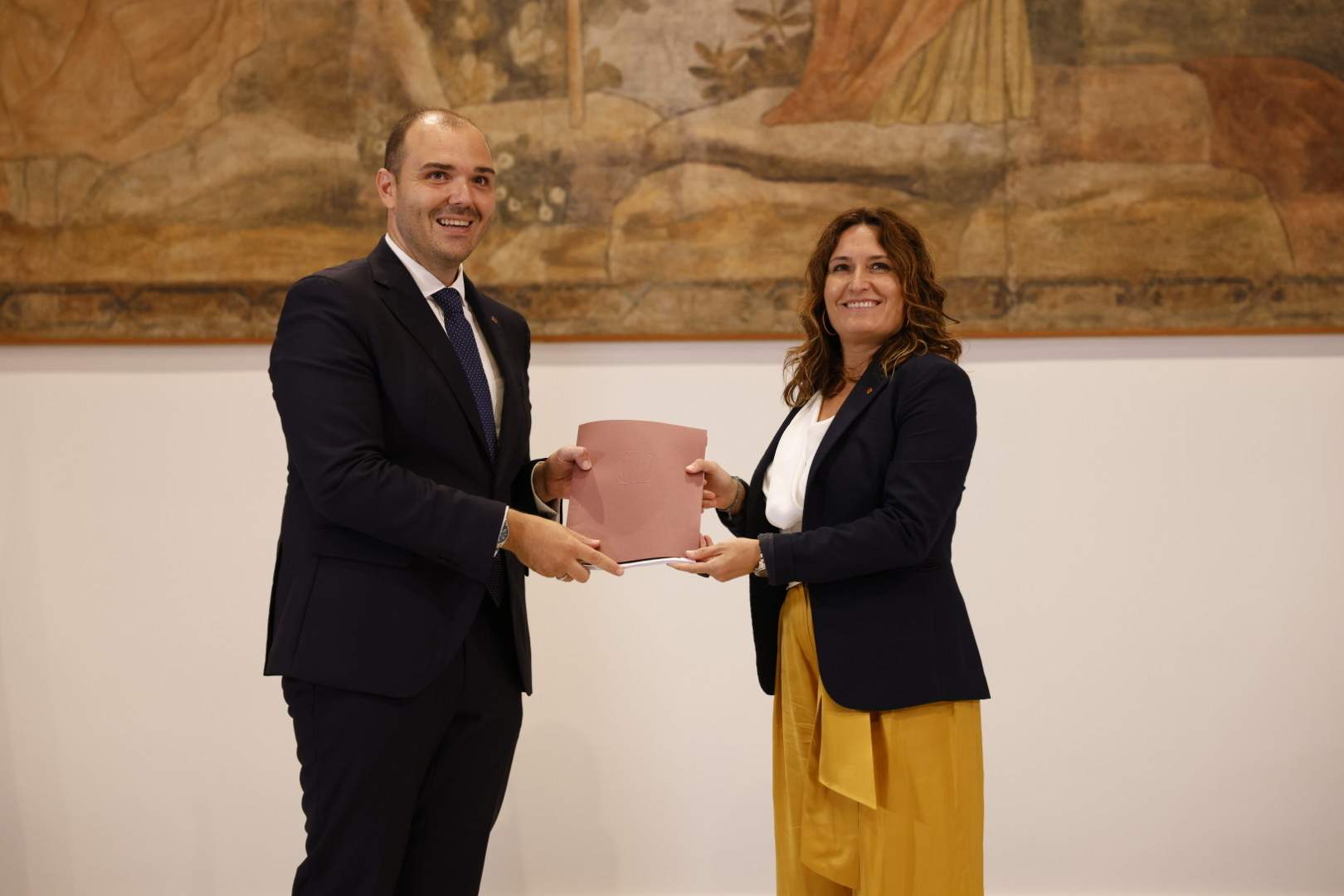 Laura Vilagrà i Albert Dalmau cartera de la presidència / Carlos Baglietto Laura Vilagrà i Albert Dalmau cartera de la presidència / Carlos Baglietto