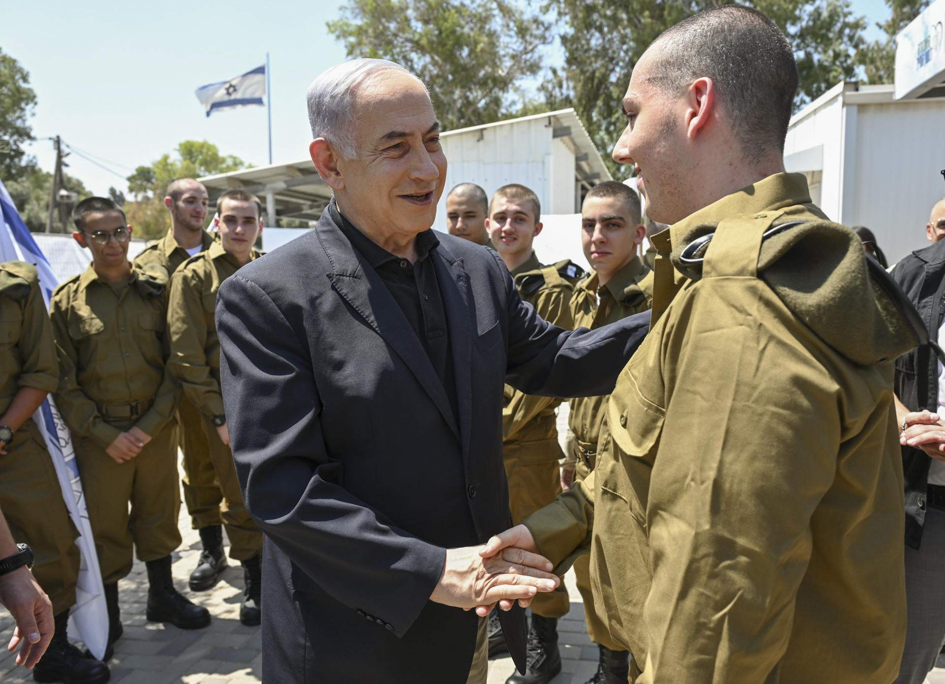 Disputa entre Benjamin Netanyahu y el ministro de Defensa
