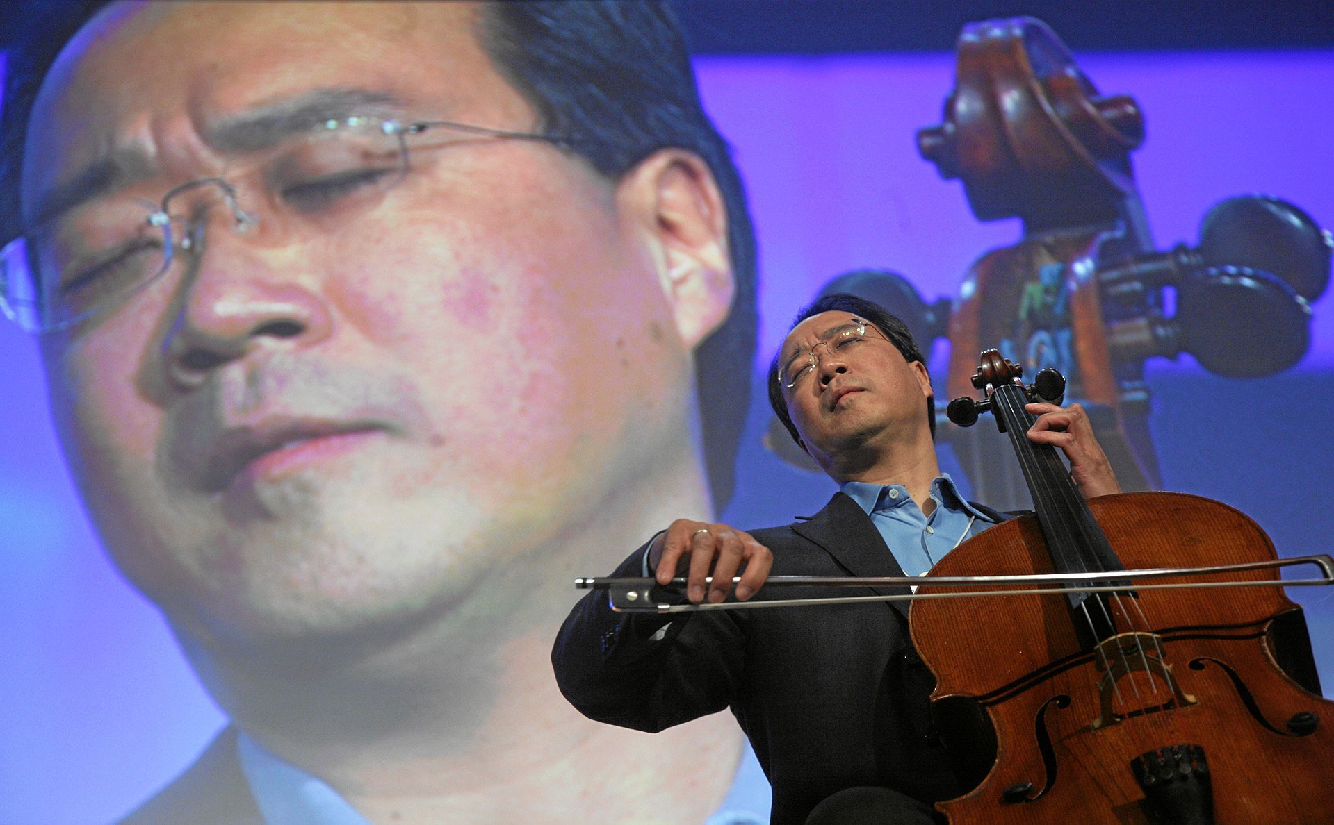 El prestigiós violoncel·lista Yo-Yo Ma fa costat al procés