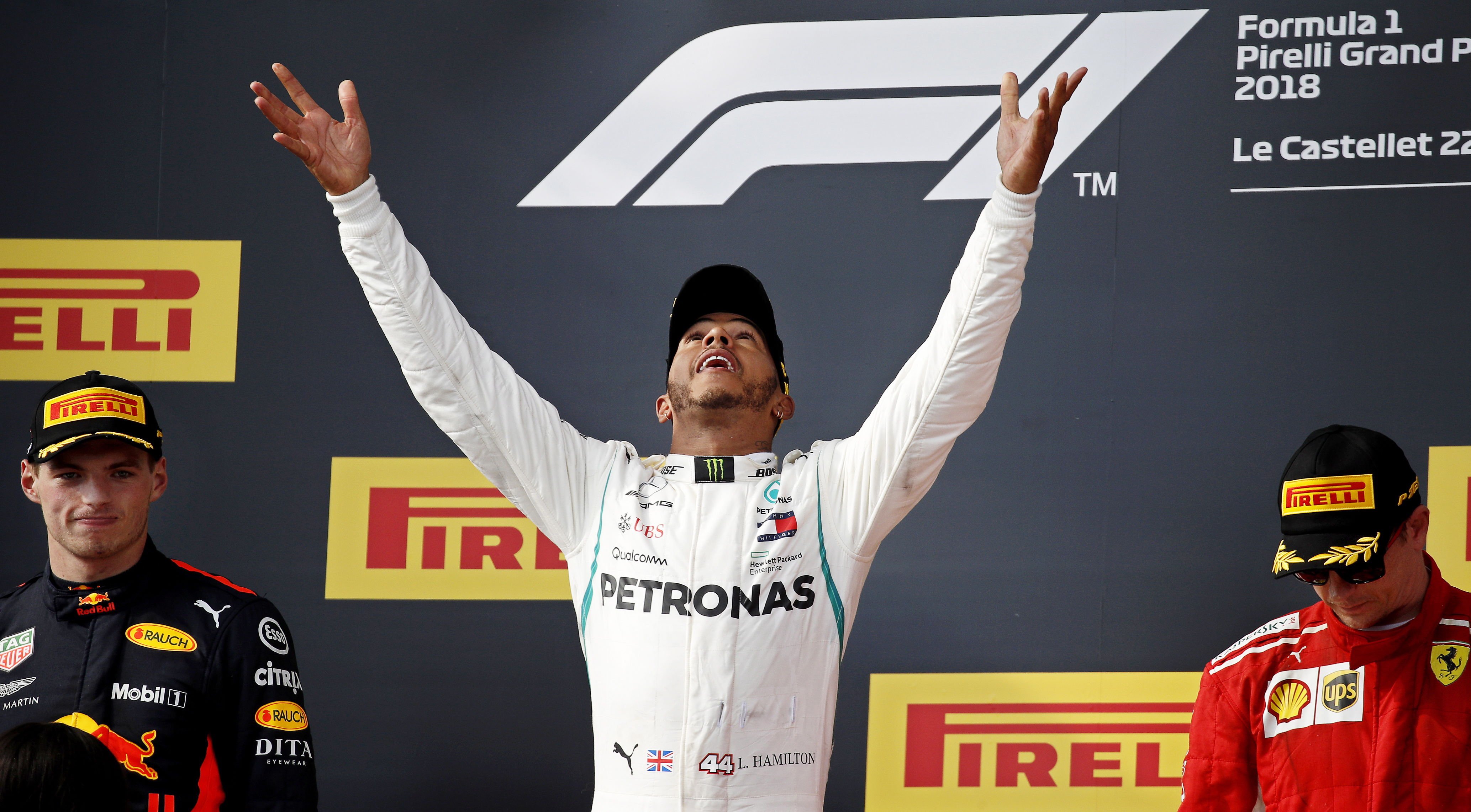 Lewis Hamilton sigue mandando en casa de Ferrari