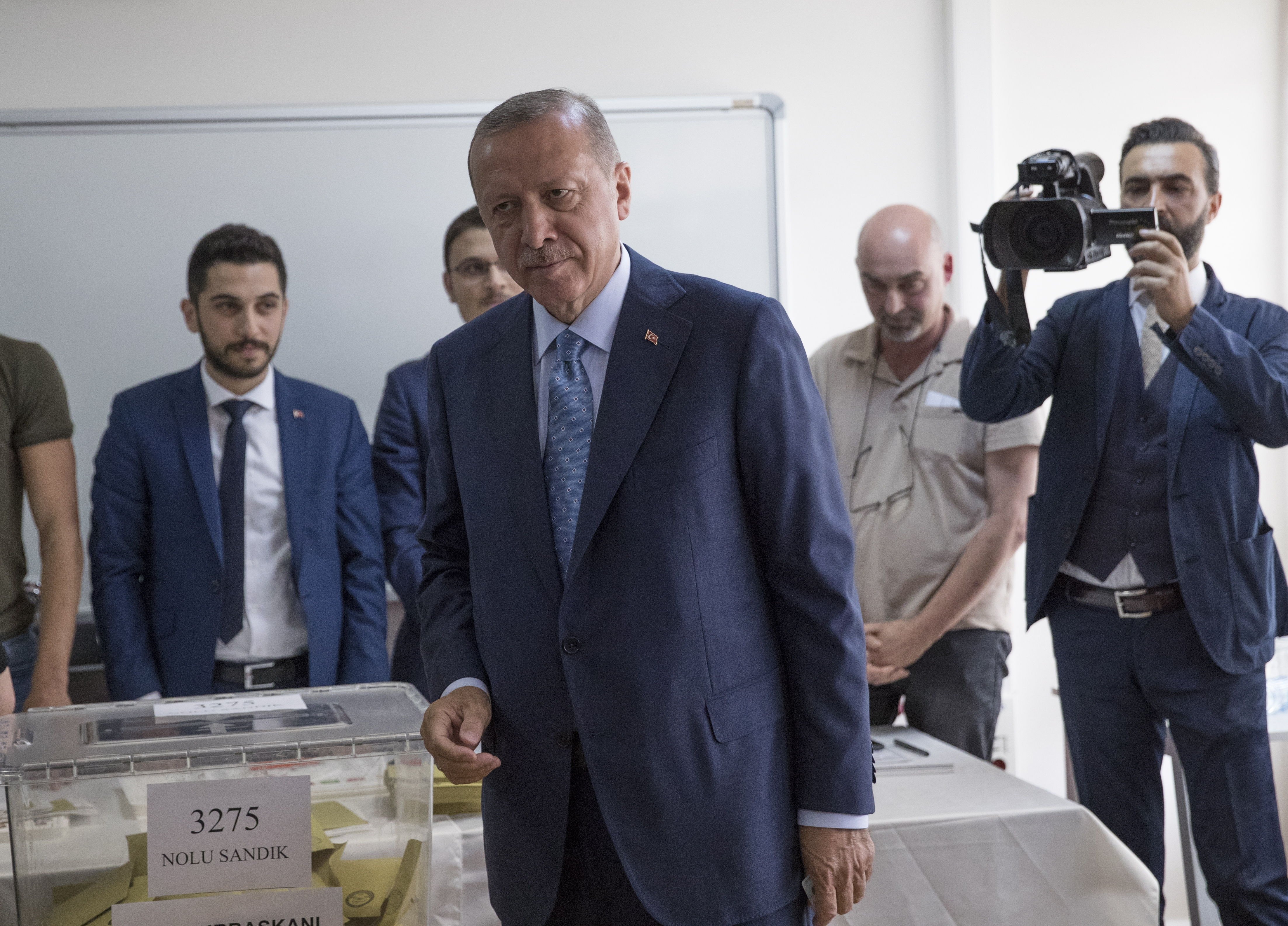 Erdogan guanya per àmplia majoria a Turquia