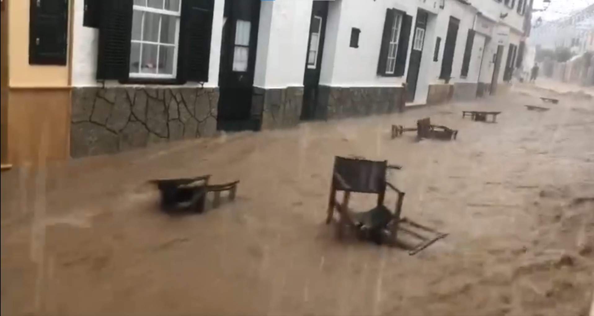 La DANA hace estragos en Menorca: torrentes desbordados e inundaciones en el centro de la isla