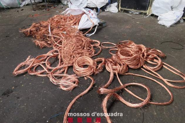 cable de cobre robo trenes alrededores mossos acn