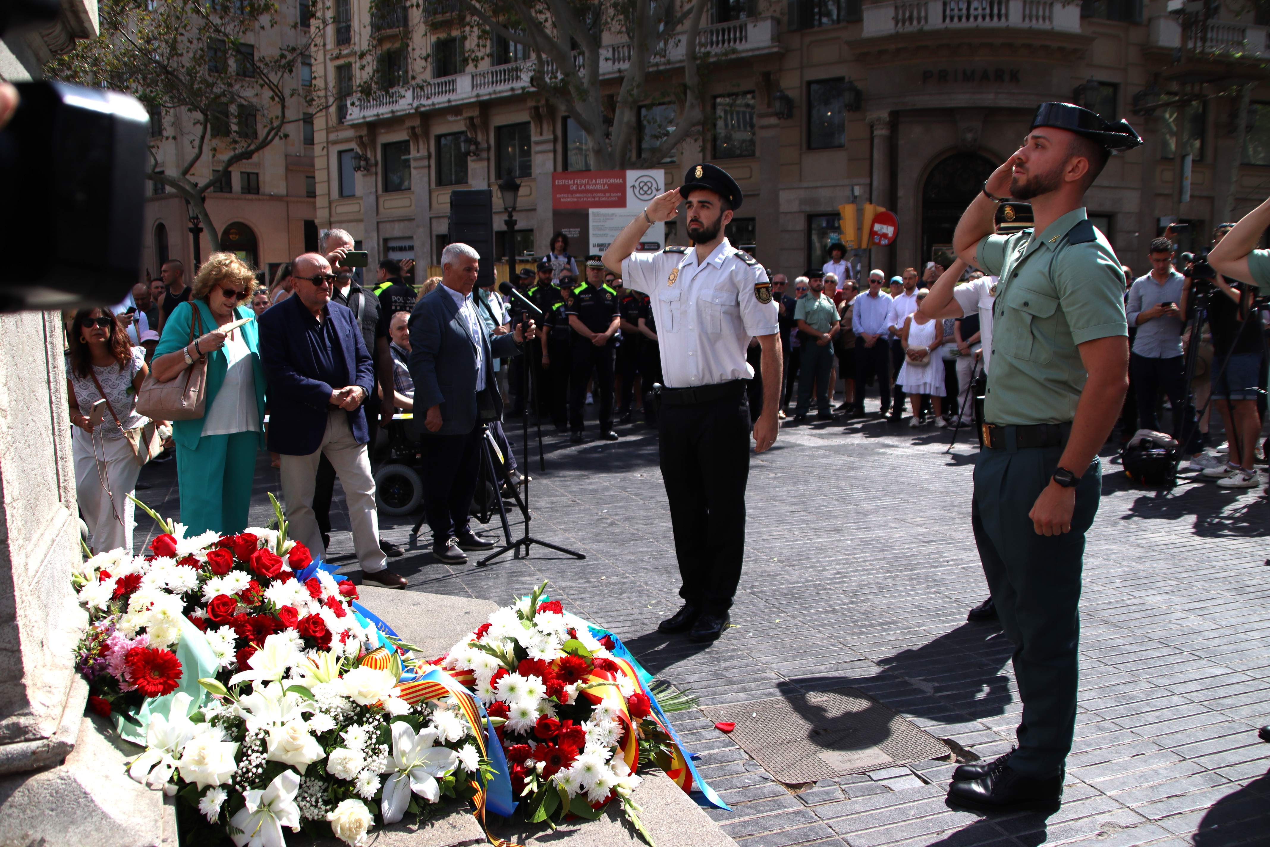 Agents de les forces de seguretat, en l'cte de l'ACVOT (ACN) Agents de les forces de seguretat, en l'cte de l'ACVOT (ACN)