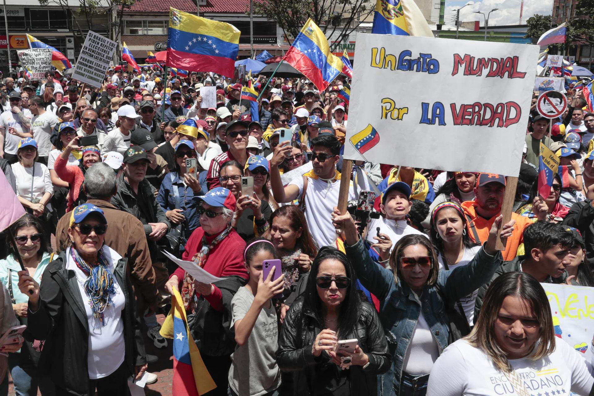 Protestas por todo el mundo para exigir "la verdad" sobre las elecciones en Venezuela