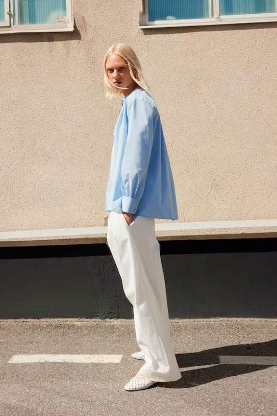 Brusa de tall folgat