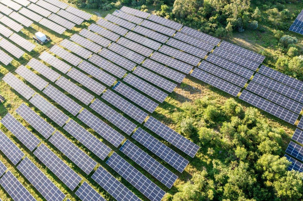 UNEF llança el concurs Photovoltaica per donar a conèixer la integració ambiental de l'energia solar