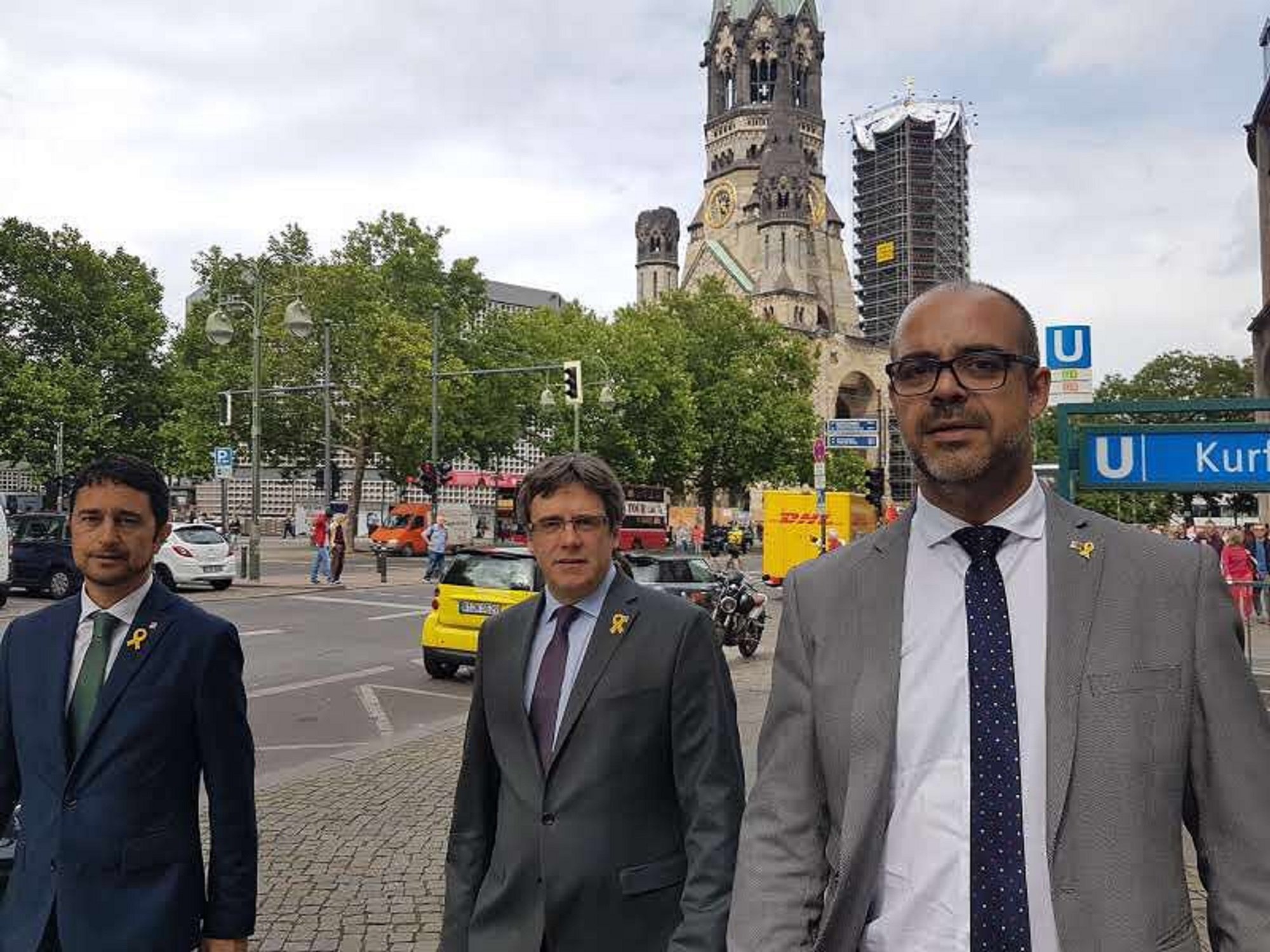 Buch y Calvet se reúnen con Puigdemont en Berlín