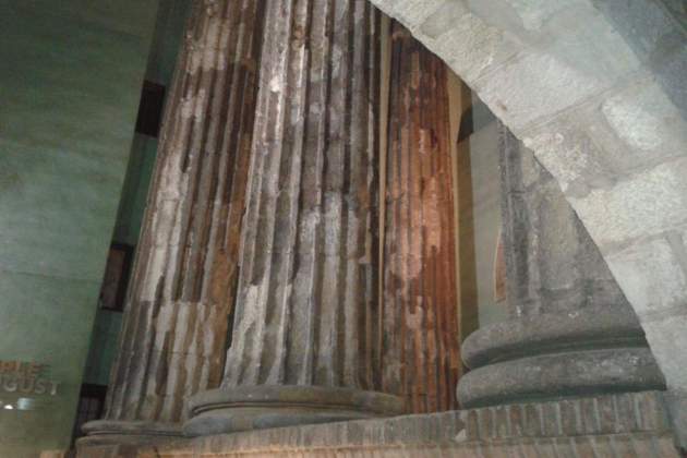 Templo roma Augusto Barcelona / MUHBA Templo roma Augusto Barcelona / MUHBA