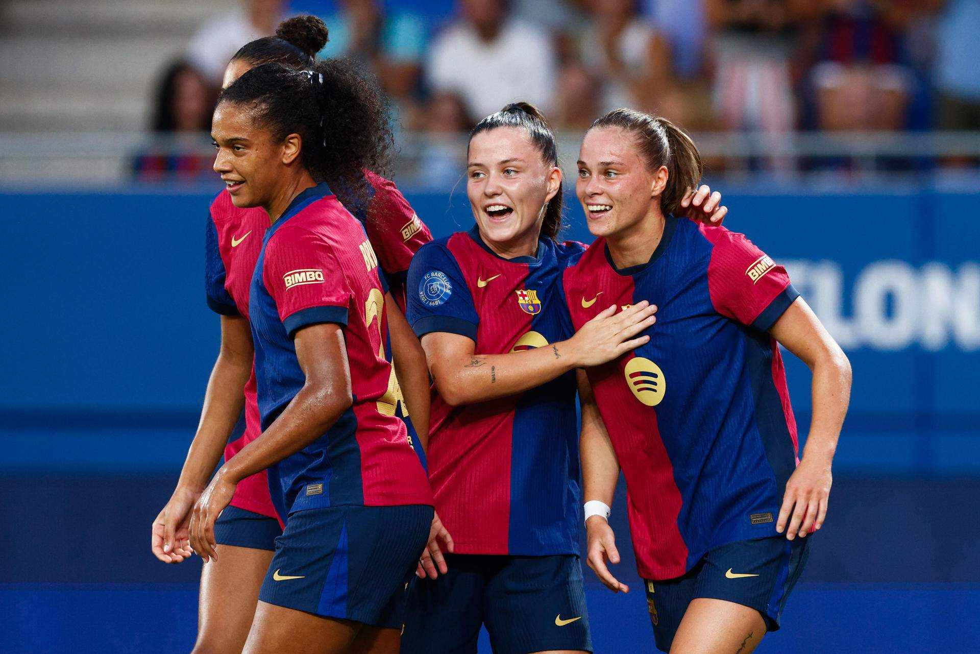 El Barça femenino supera al Milan (2-0) para llevarse la cuarta edición del Trofeo Joan Gamper