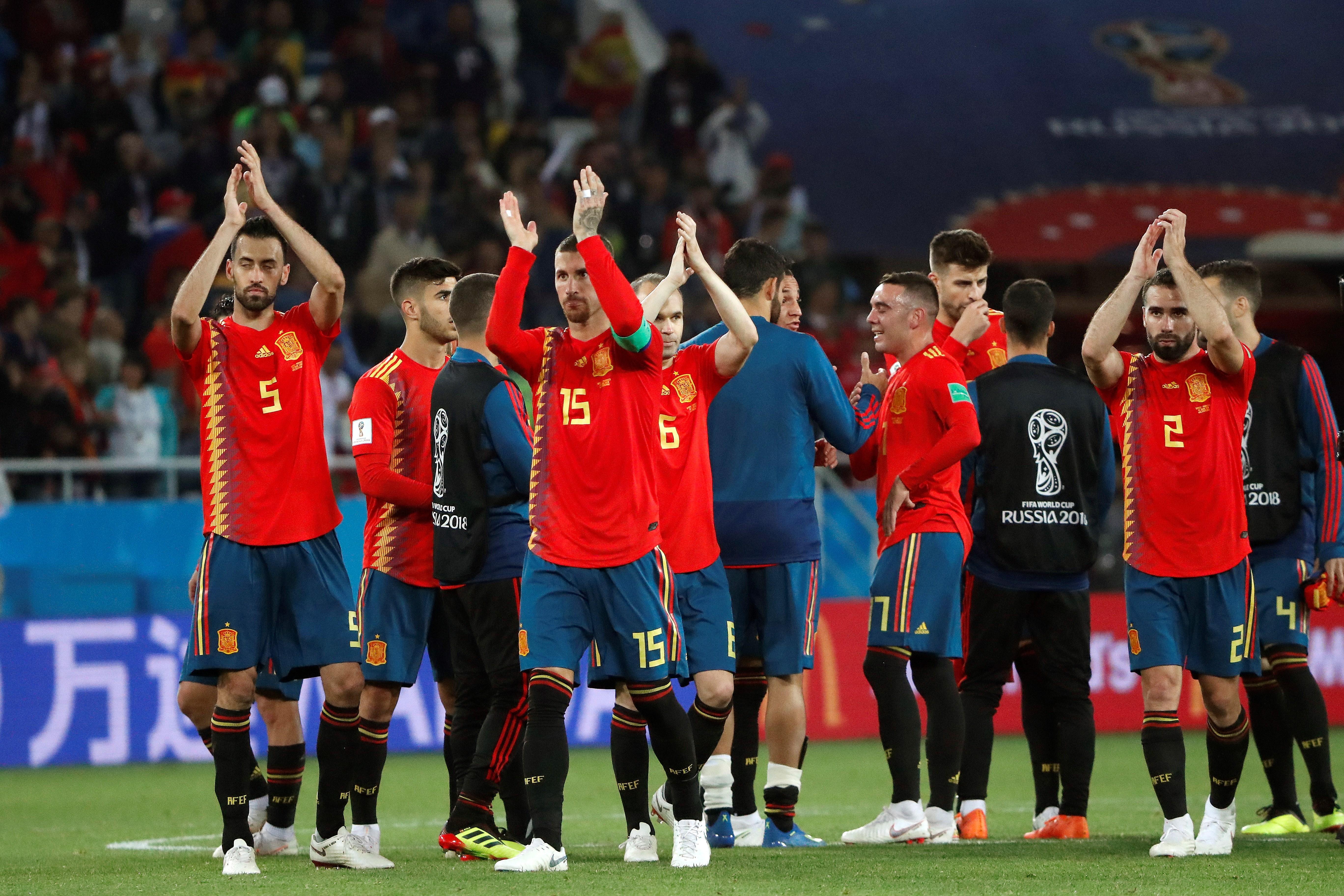 El VAR dona el liderat del Grup B a Espanya