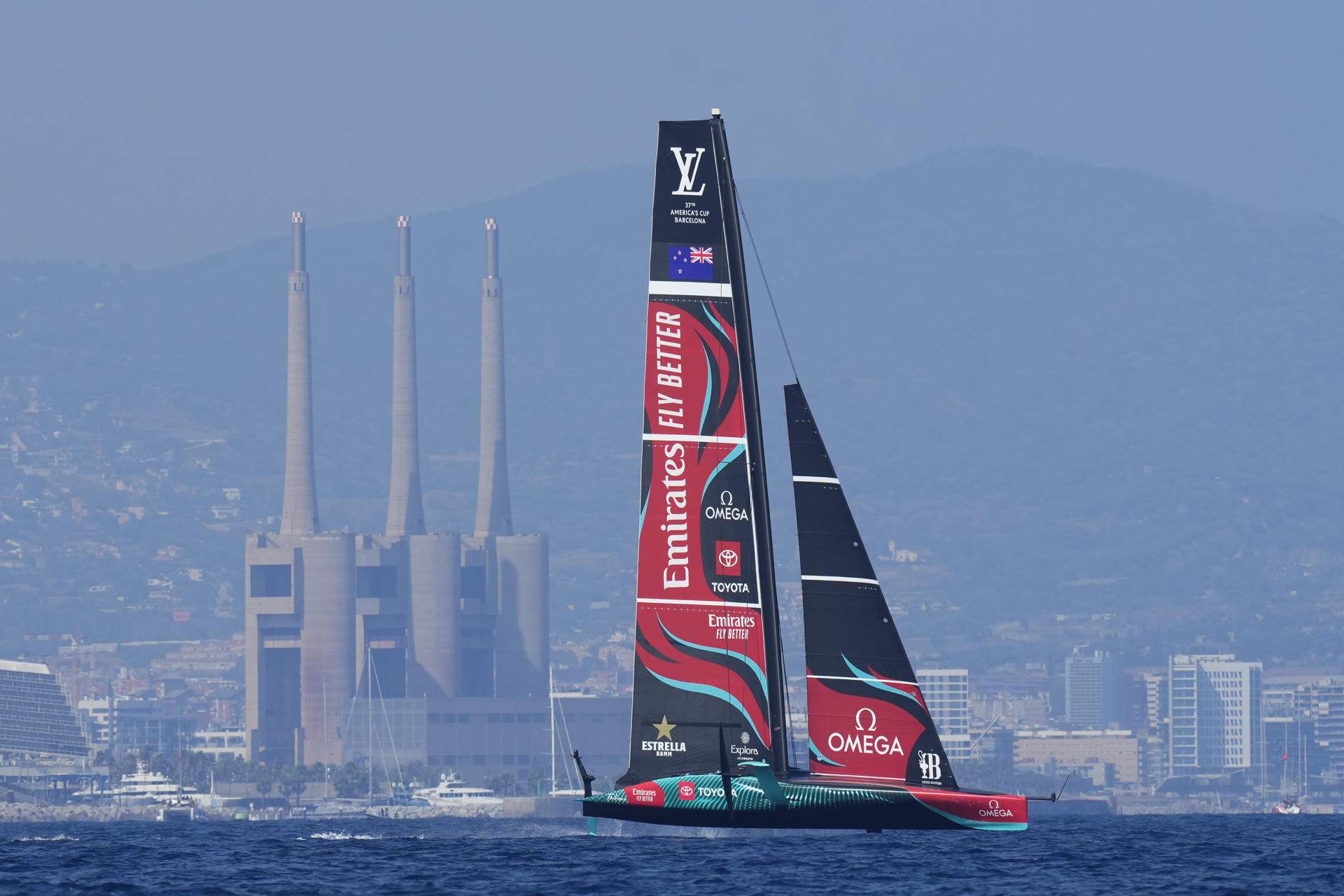 El Emirates Team New Zealand sigue intratable en la Copa América de Vela