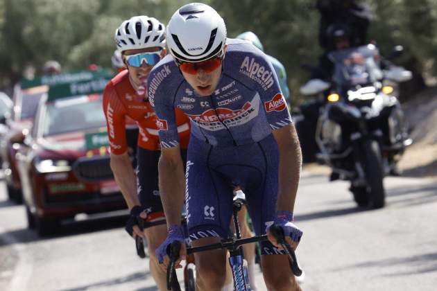Bien O'Connor en crisis a la subida final La Vuelta Foto EFE Bien O'Connor en crisis a la subida final La Vuelta Foto EFE