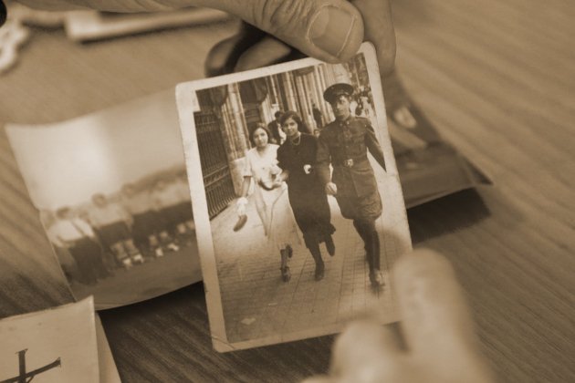 Foto de Carme Alsina amb promes sepia