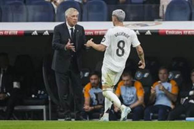Fede Valverde Carlo Ancelotti / Foto: EFE Fede Valverde Carlo Ancelotti / Foto: EFE