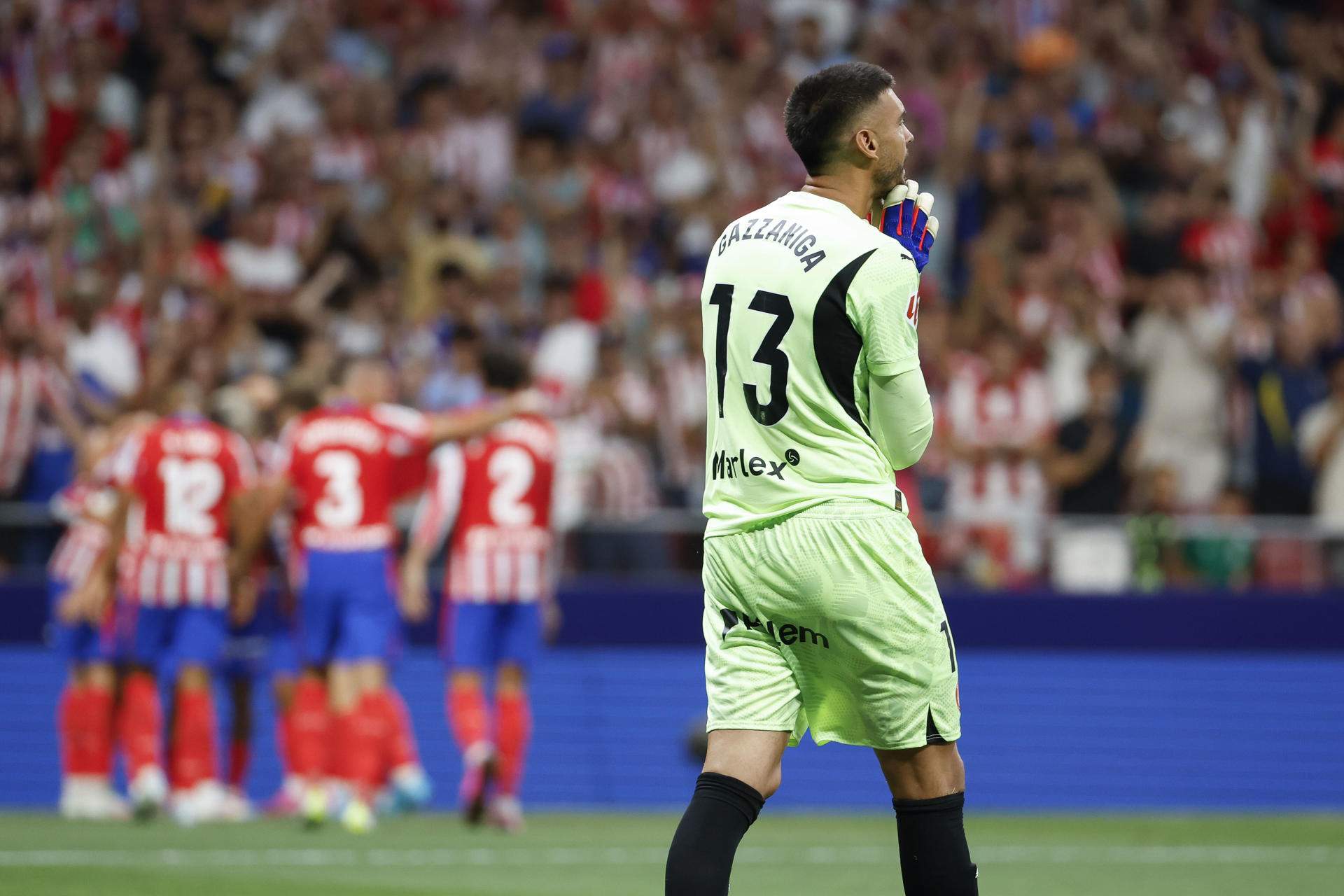 La valentia innegociable del Girona és insuficient contra un Atlètic de Madrid revolucionat (3-0)