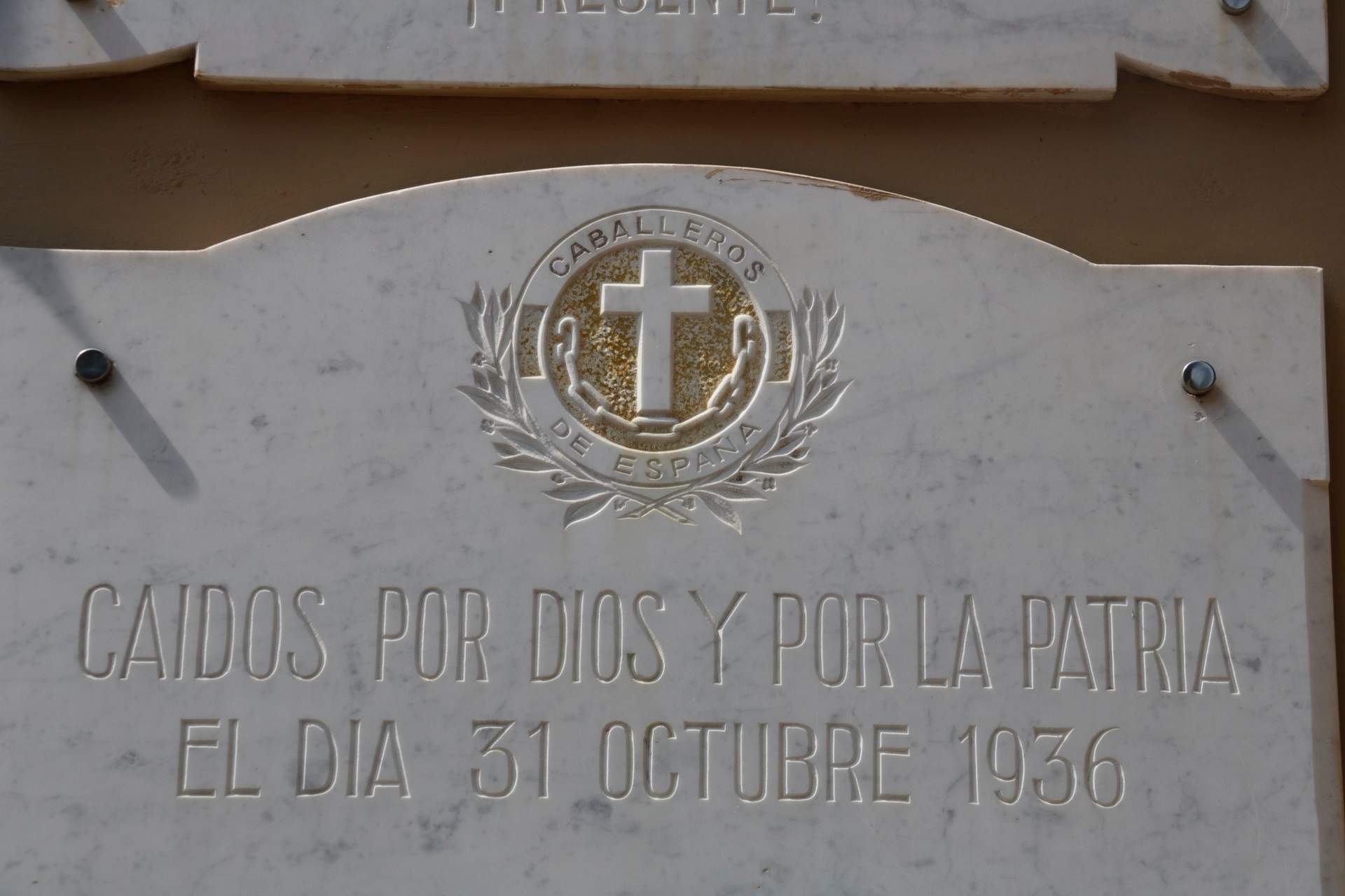 cementerio placas franquistas Girona cementerio placas franquistas Girona
