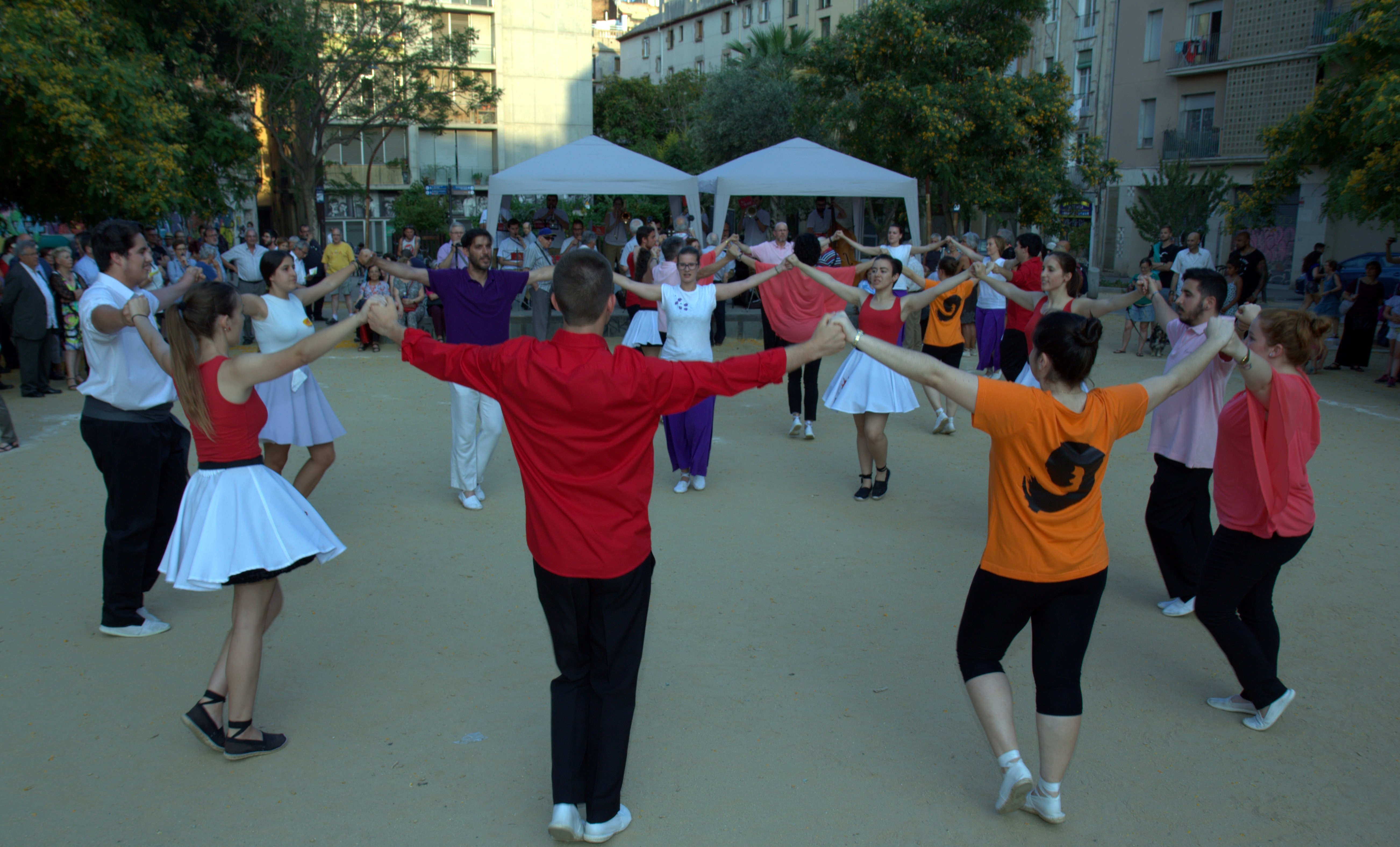 La Sardana per la Llibertat arriba als 6.000 inscrits