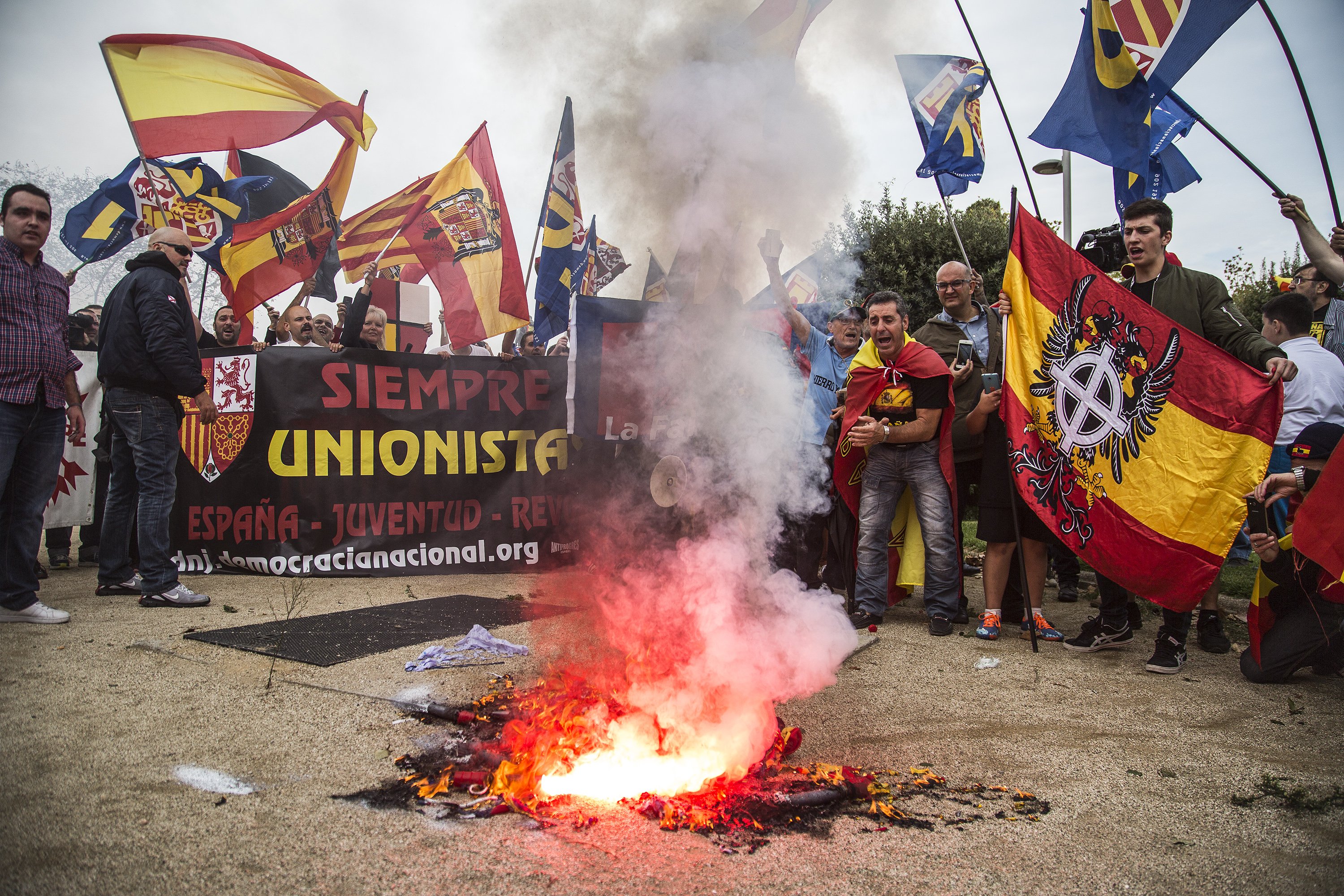 Absueltos los fascistas que exigían "matar por España"