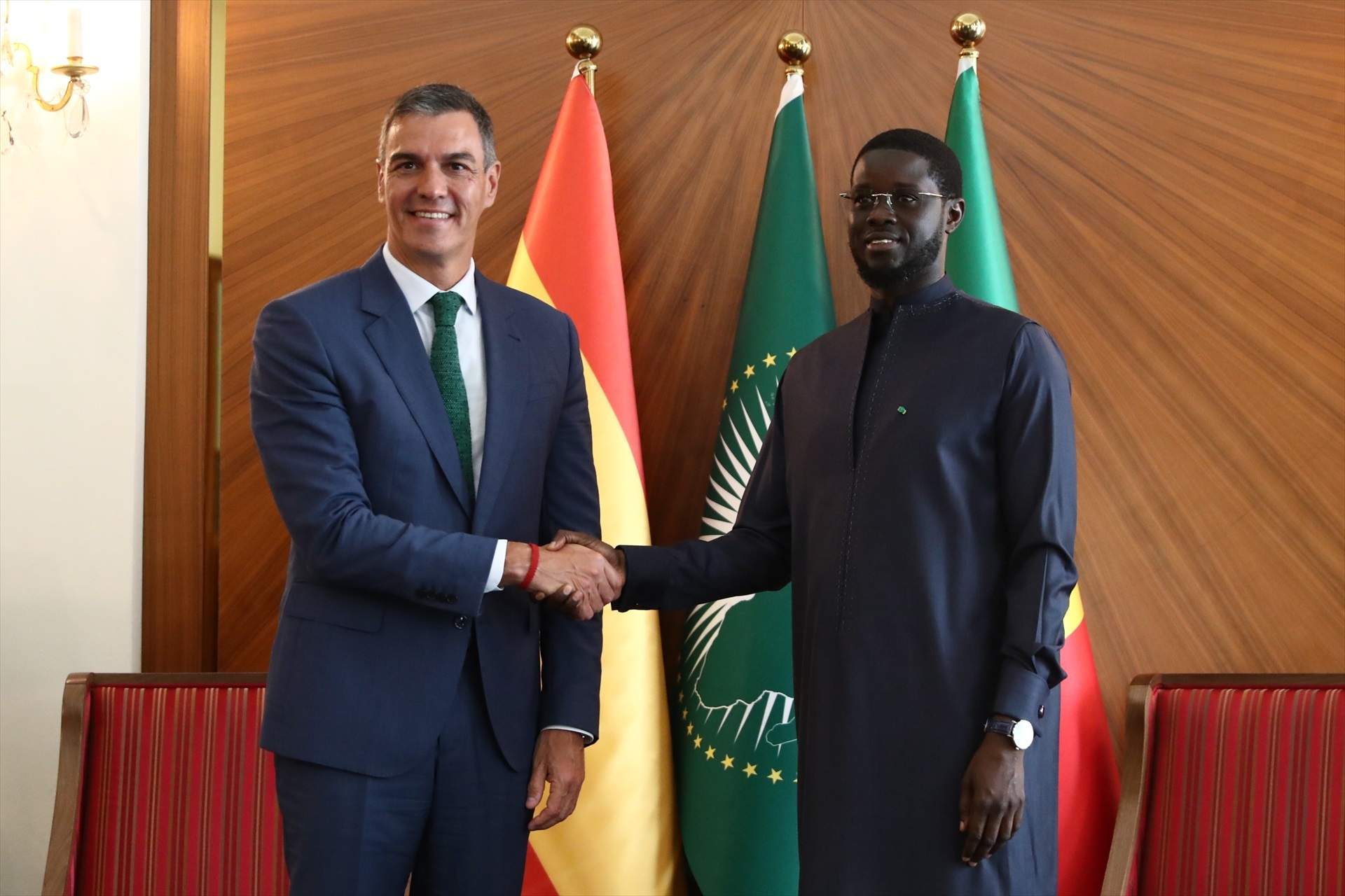 Sánchez concluye la gira africana apostando por la migración “ordenada” ante el “infierno” de la irregular