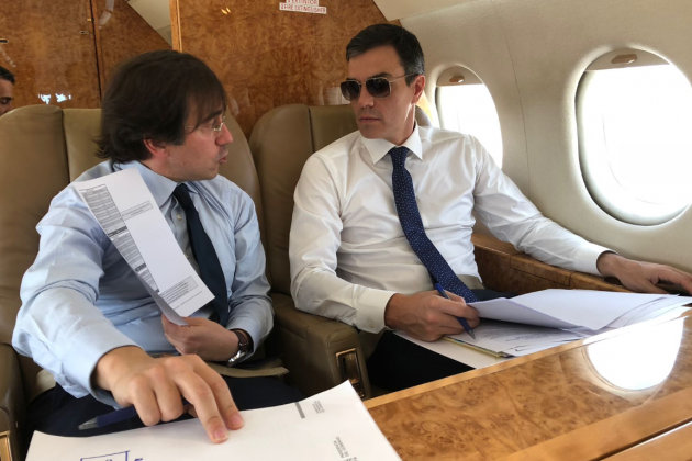 pedro sanchez gafas|ojeras de sol