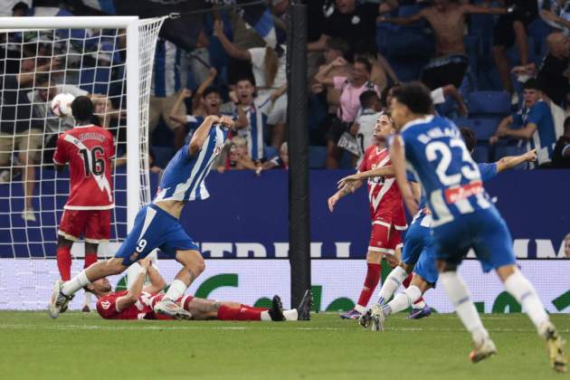 Alejo Véliz gol victoria Espanyol Rayo / Foto: EFE Alejo Véliz gol victoria Espanyol Rayo / Foto: EFE