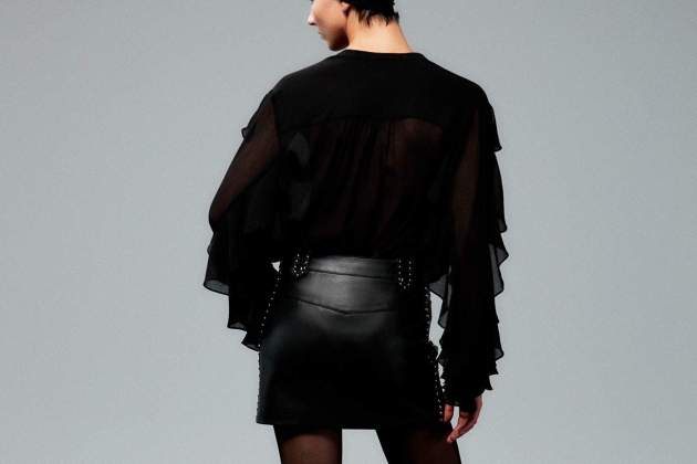 Faldilla|Falda mini tatxes Faldilla|Falda mini tatxes