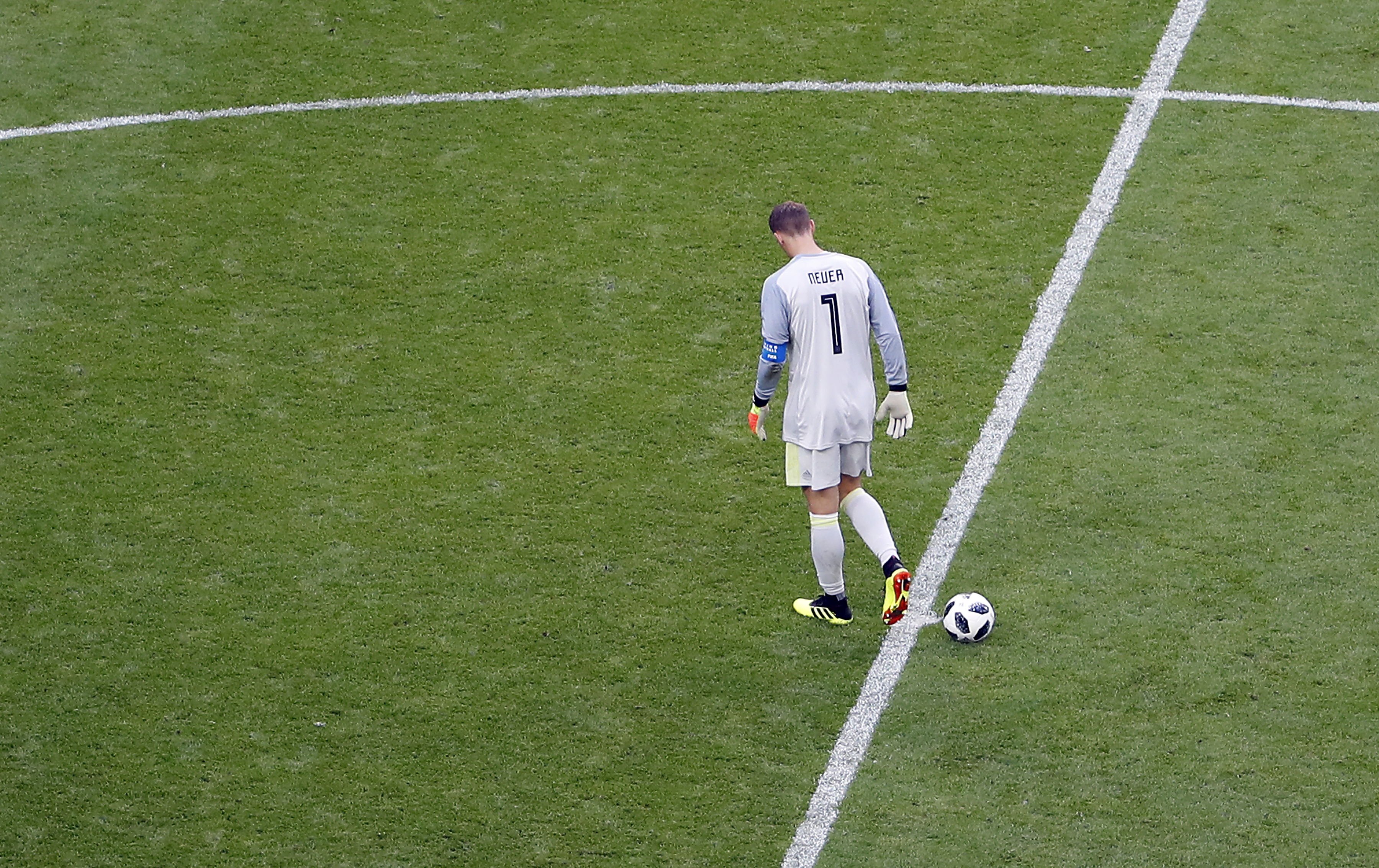 Alemania cae eliminada y cumple el maleficio de los campeones (2-0)