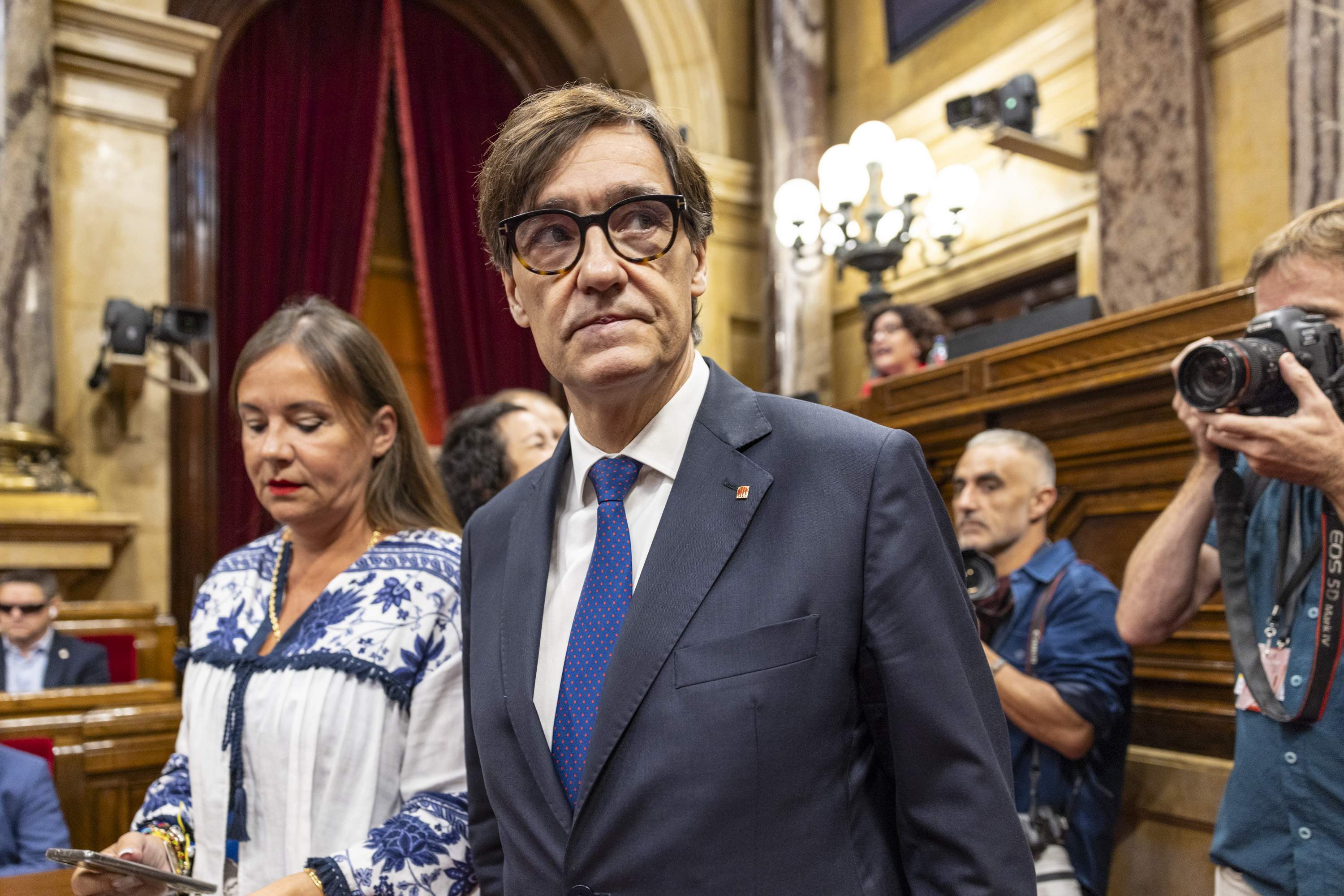 Illa cita a Rull y a los líderes de todos los grupos parlamentarios a una ronda de contactos