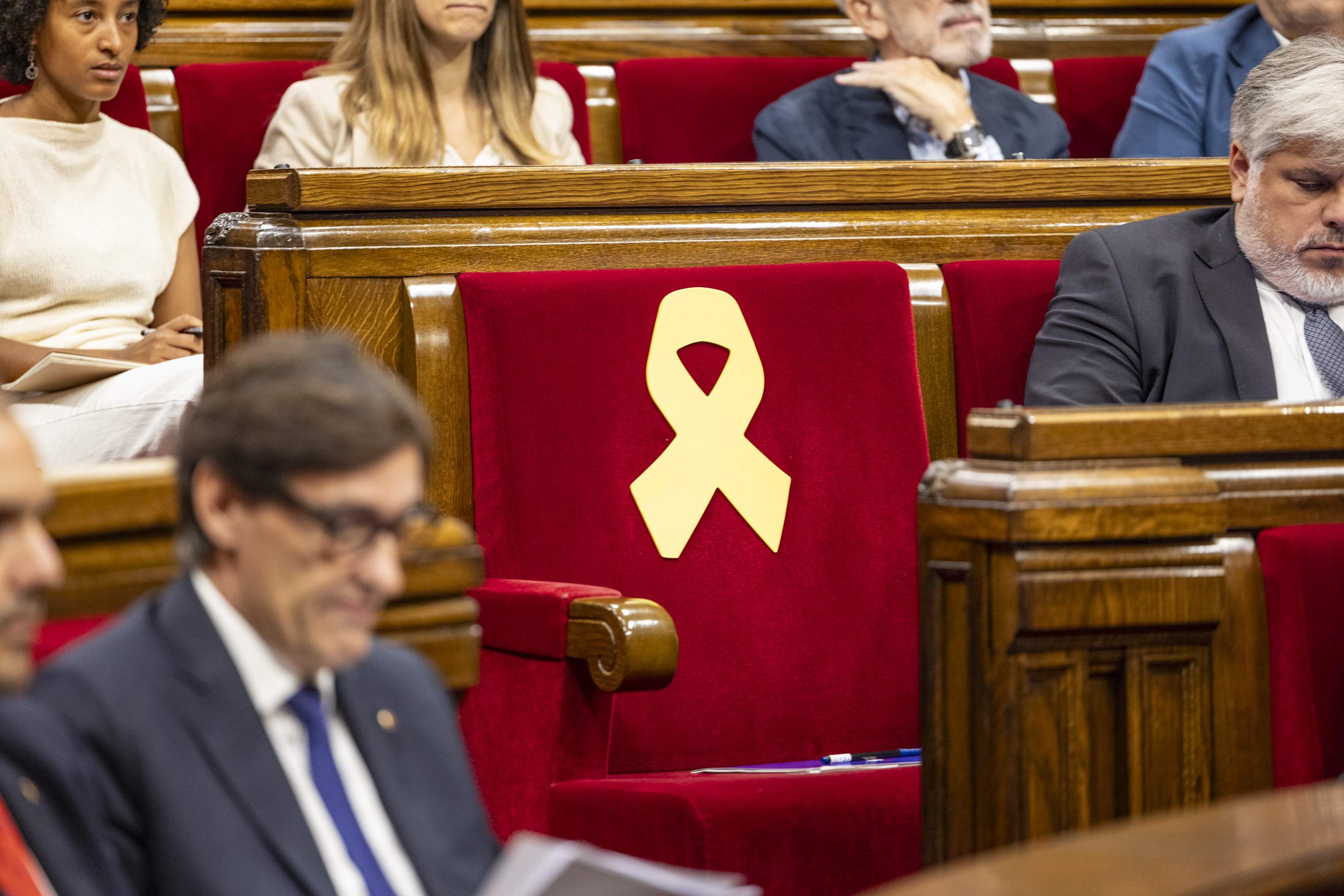 Equador de legislatura: de la normalitat i la gestió, l'exili, crisis permanents i manca de pressupost
