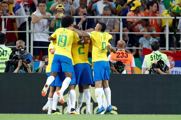 Brasil Mundial Rússia Serbia EFE