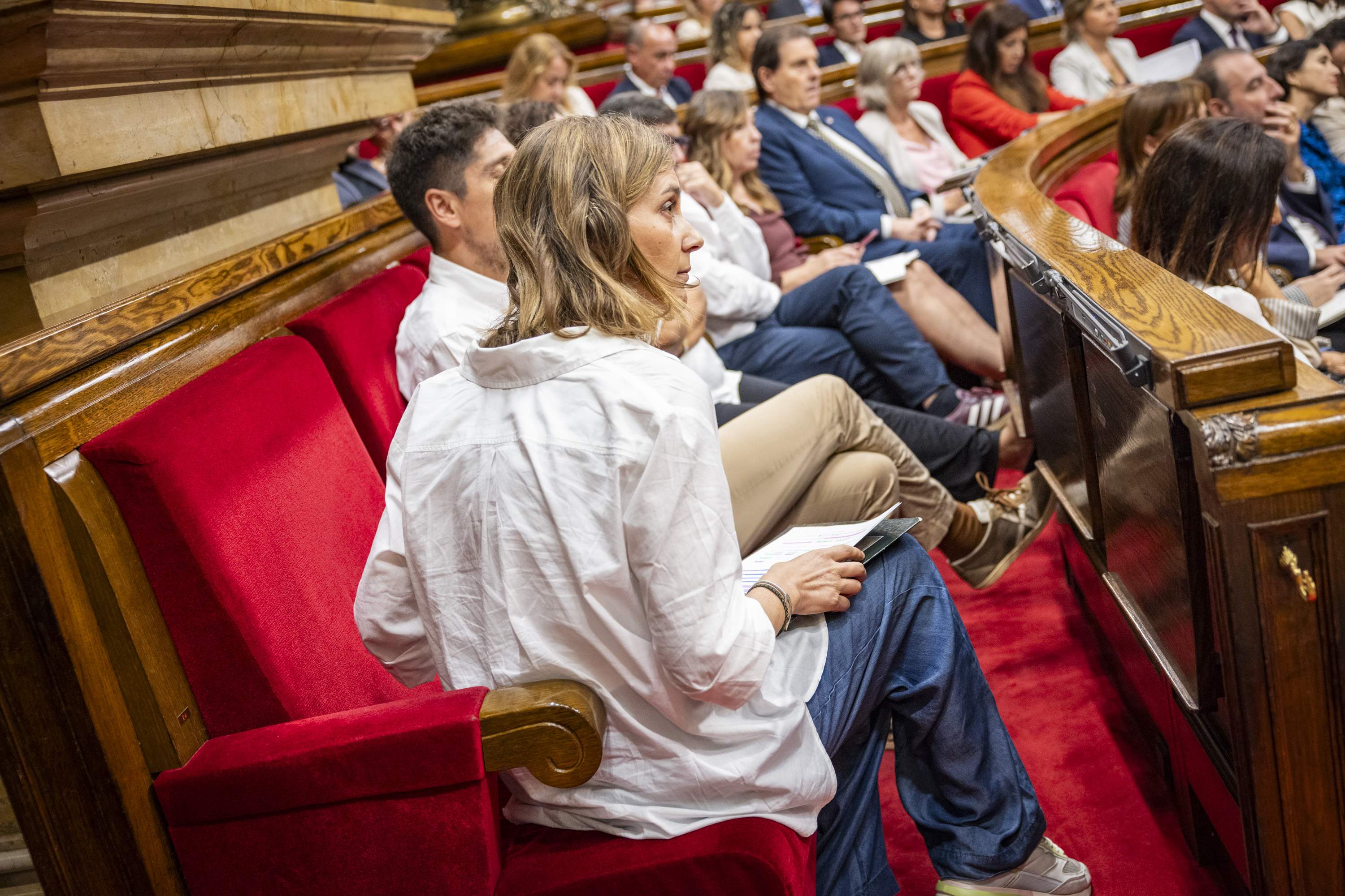 Los Comuns acusan a Junts de trabajar para un gobierno PP-Vox, y la CUP dice que no habrá ninguna diferencia Los Comuns acusan a Junts de trabajar para un gobierno PP-Vox, y la CUP dice que no habrá ninguna diferencia