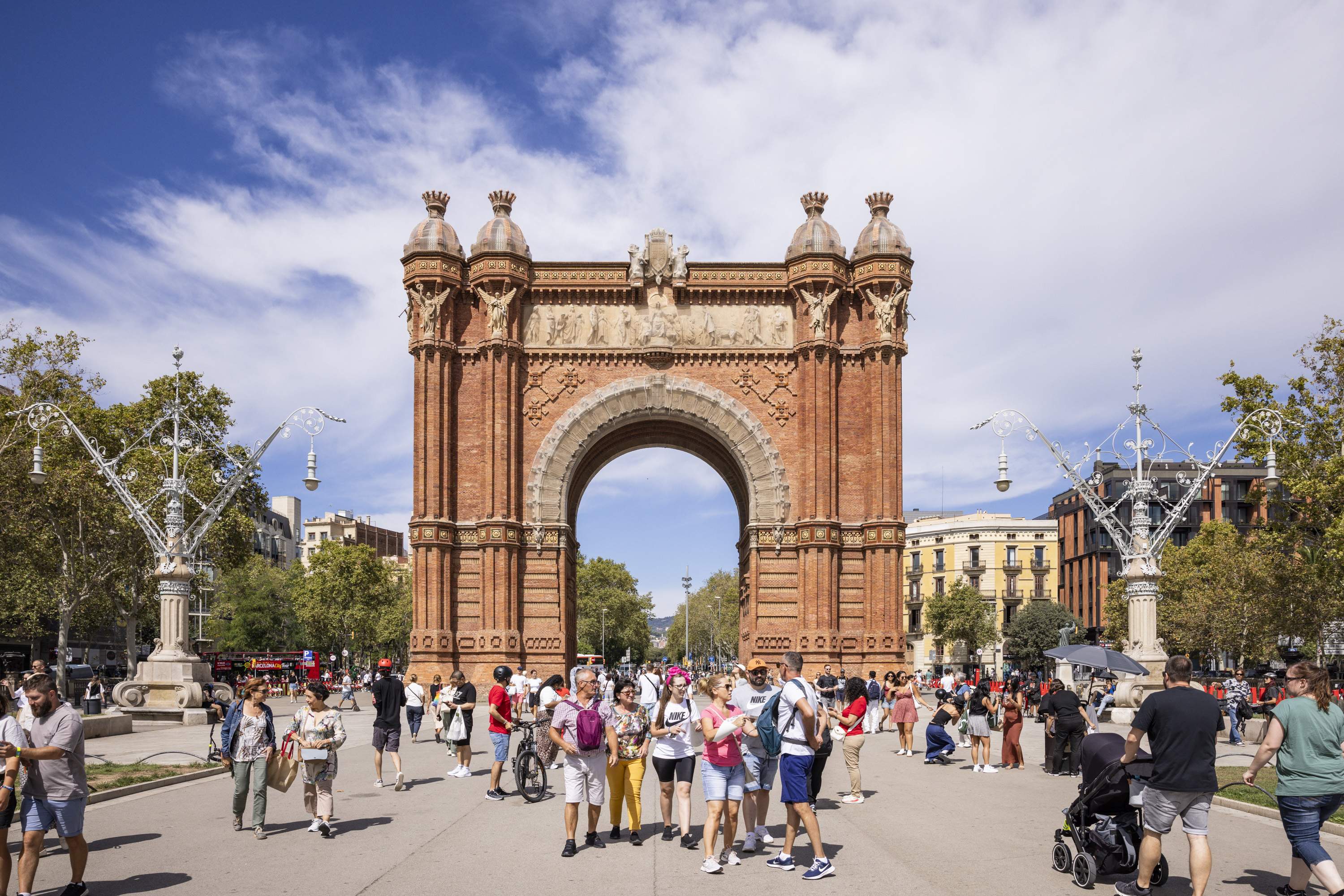 Polèmica per un bar de Barcelona que justifica no tenir carta en català: "El castellà és més universal"