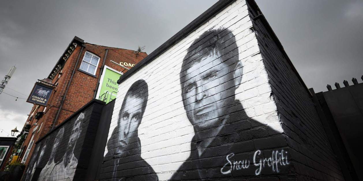 Oasis germans Gallagher Oasis germans Gallagher