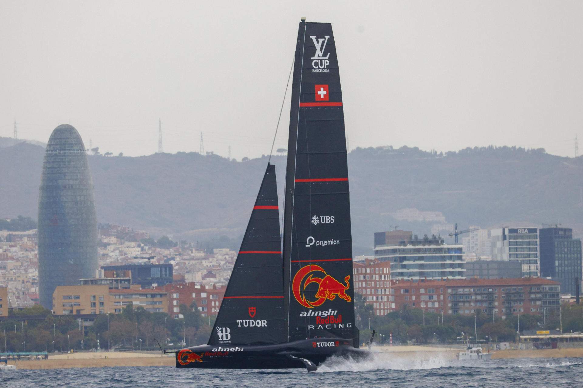 L'Alinghi dona la sorpresa en una jornada de Copa Amèrica en què Luna Rossa es reafirma com a favorit
