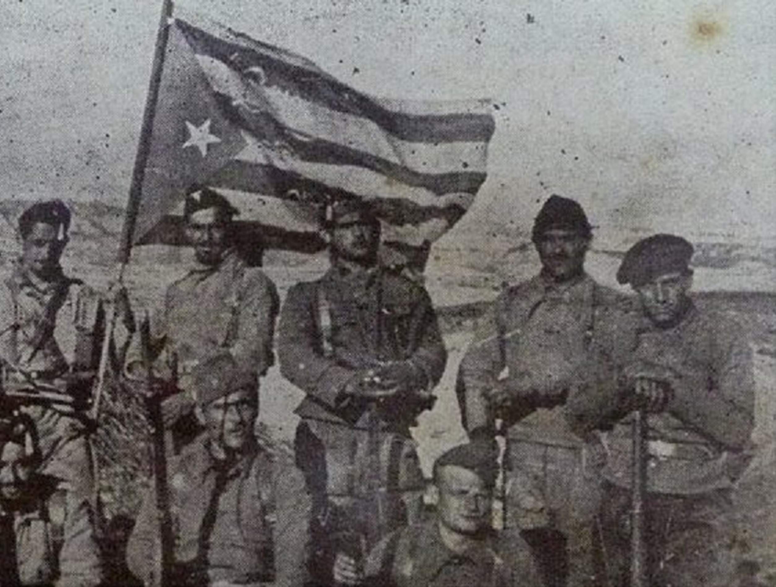 Milicianos de Estado Catalán y de ERC que formaban de la Columna a Macià Companys (1936). Fuente Museo de Historia de Catalunya Milicianos de Estado Catalán y de ERC que formaban de la Columna a Macià Companys (1936). Fuente Museo de Historia de Catalunya
